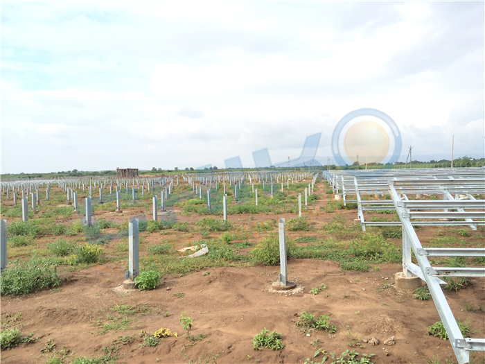 インド10MW太陽光発電所——チコ-Σ型パイプ野立て太陽光架台