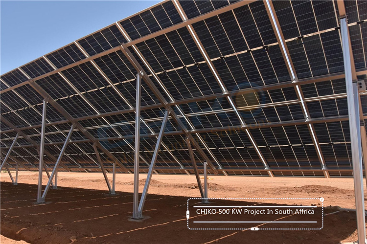 南アフリカ500KW地上太陽光架台プロジェクト